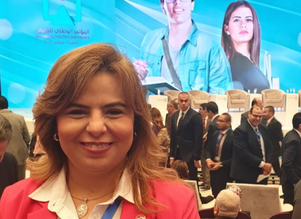 عايدة محى الدين: حديث الرئيس السيسى جاء من القلب واكد على الثقة المتبادلة بينه وبين الشعب