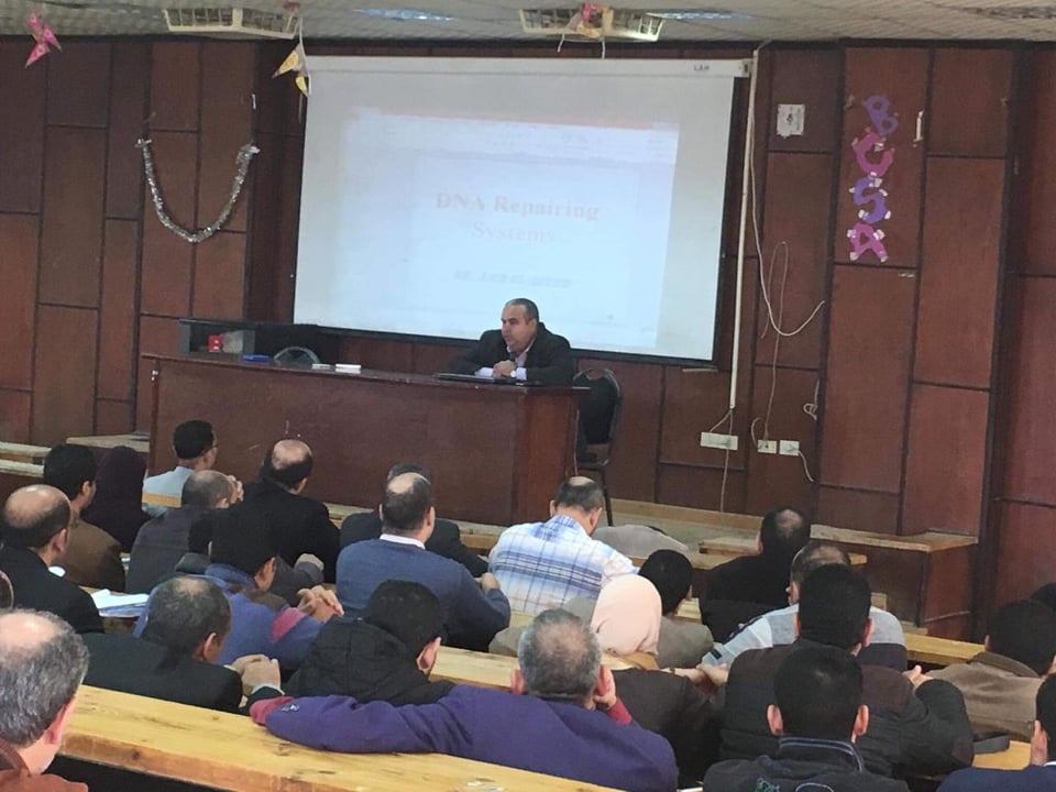 استجابة لمطالب النقابة العامة للعلوم الصحية: عودة الدراسة في دبلومة الكيمياء الحيوية الطبية في جامعة بني سويف اليوم