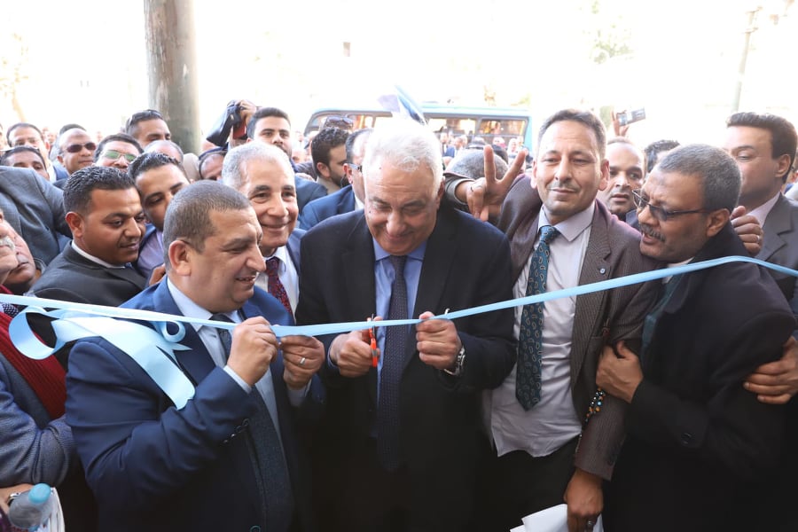 بالصور.. “عاشور” يفتتح مقر محامين المنيا الجديد