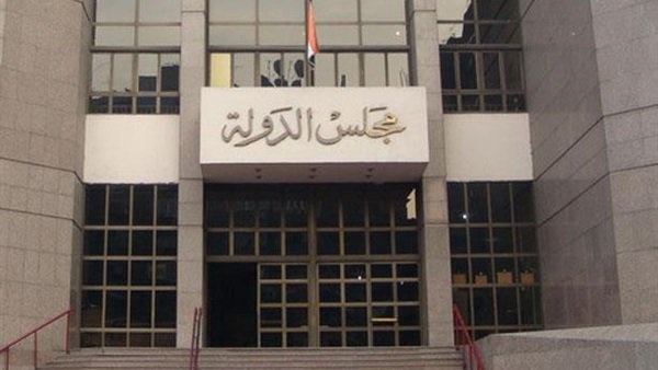 وحدة تسليم أحكام للمحامين في مجمع مجلس الدولة بالعباسية